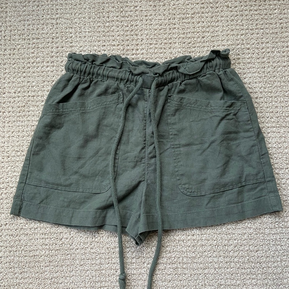 Universal Thread Green Tie Waist Fabric Shorts